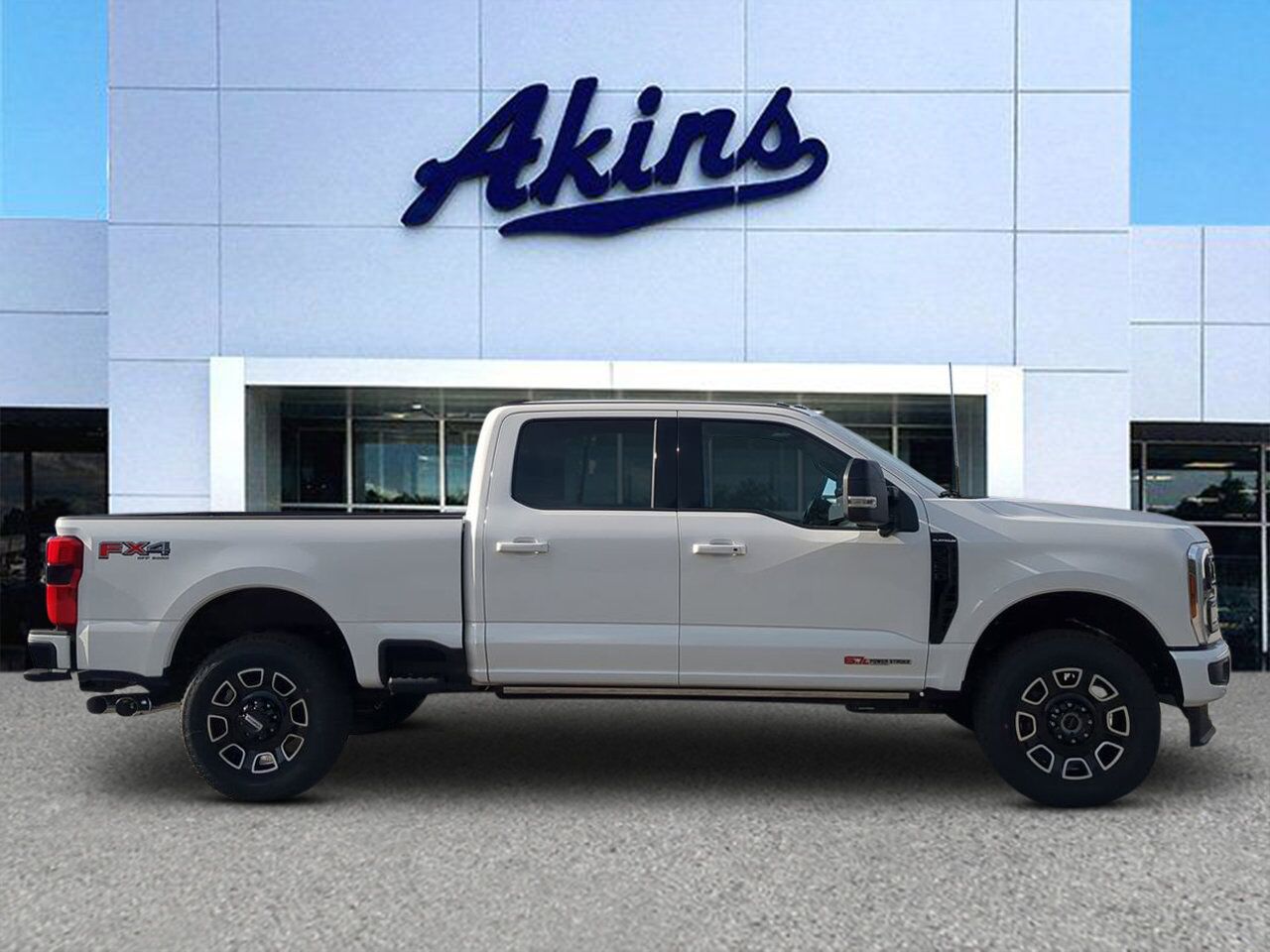 2026 Ford Super Duty F-350 SRW Platinum