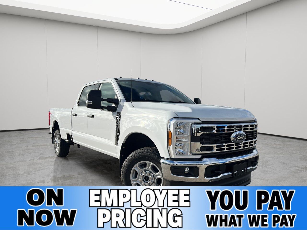 2026 Ford Super Duty F-350 SRW XLT