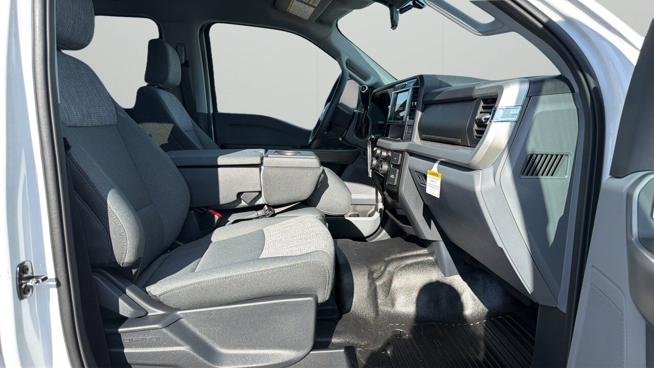 2026 Ford Super Duty F-350 SRW XLT Sherwood Park AB
