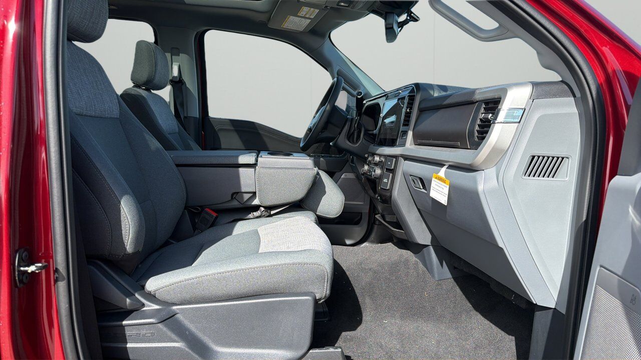 2026 Ford Super Duty F-350 SRW XLT Sherwood Park AB