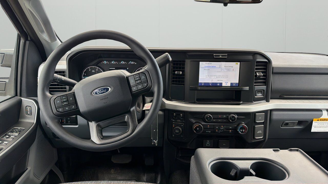 2026 Ford Super Duty F-350 SRW XLT Sherwood Park AB