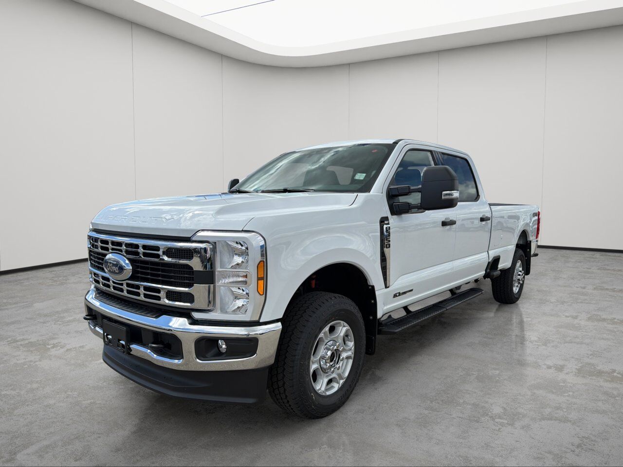 2026 Ford Super Duty F-350 SRW XLT