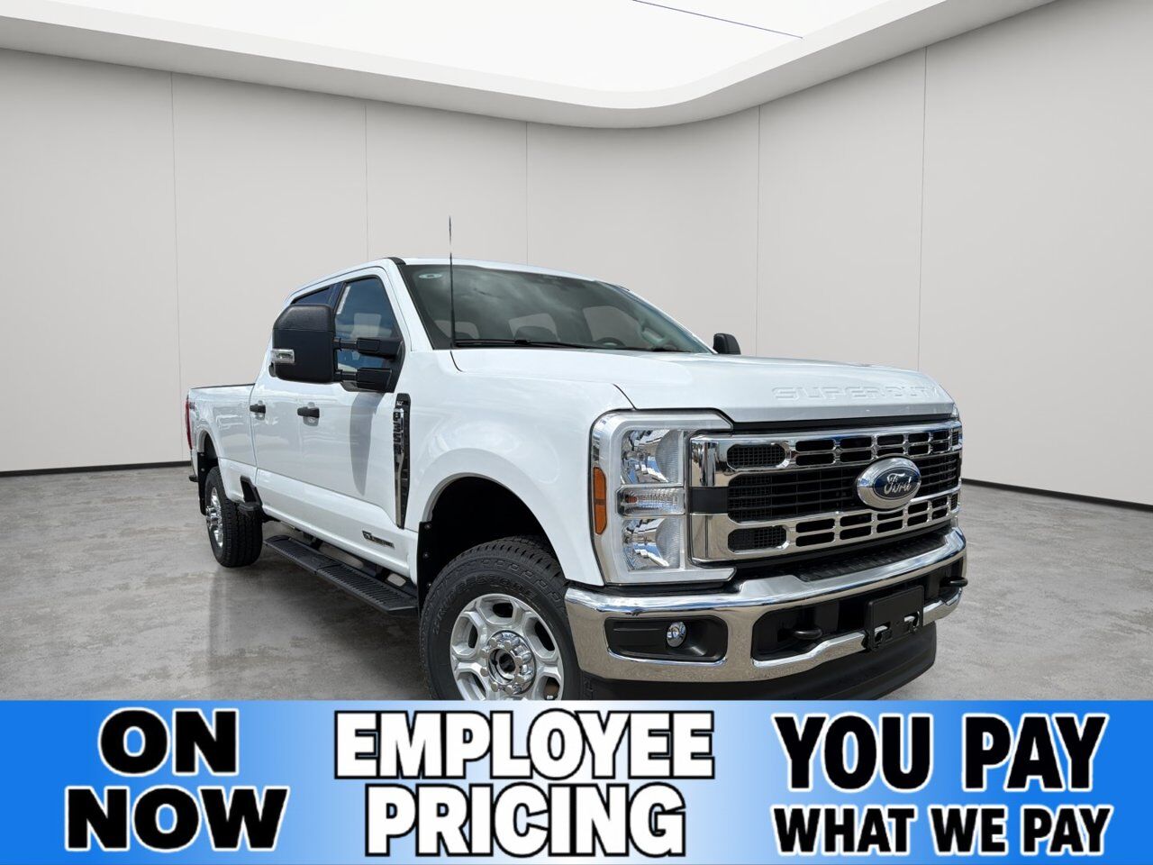 2026 Ford Super Duty F-350 SRW XLT