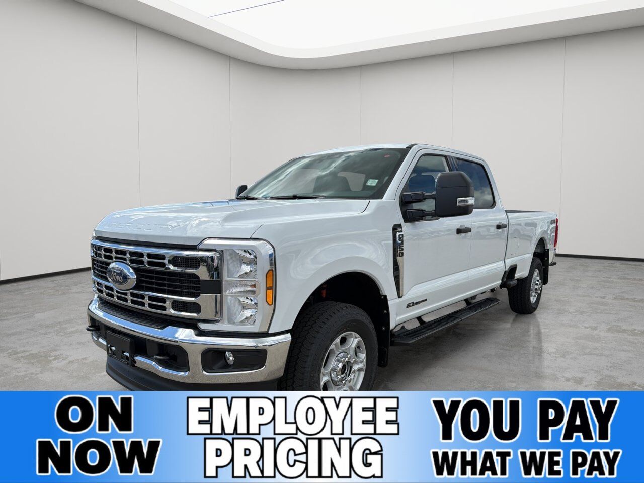 2026 Ford Super Duty F-350 SRW XLT