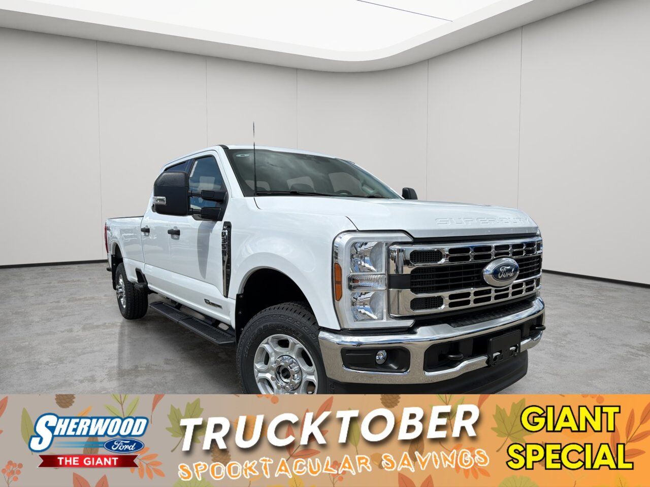 2026 Ford Super Duty F-350 SRW XLT