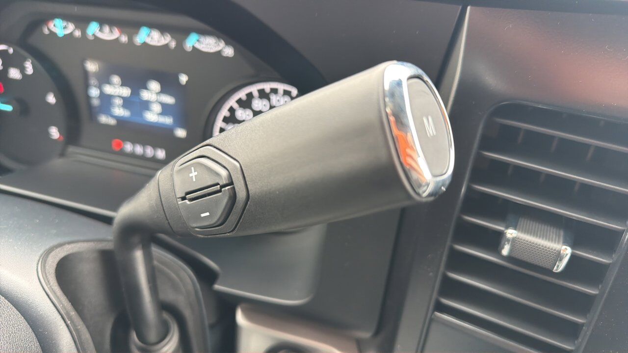 2026 Ford Super Duty F-350 SRW XLT Sherwood Park AB