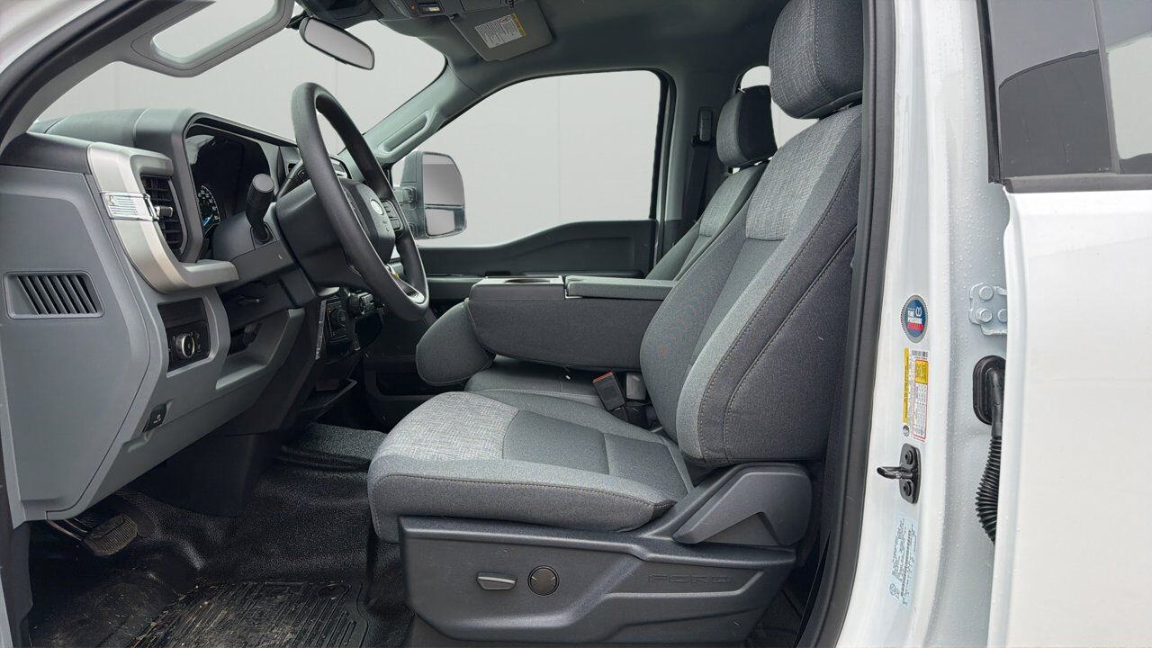 2026 Ford Super Duty F-350 SRW XLT Sherwood Park AB