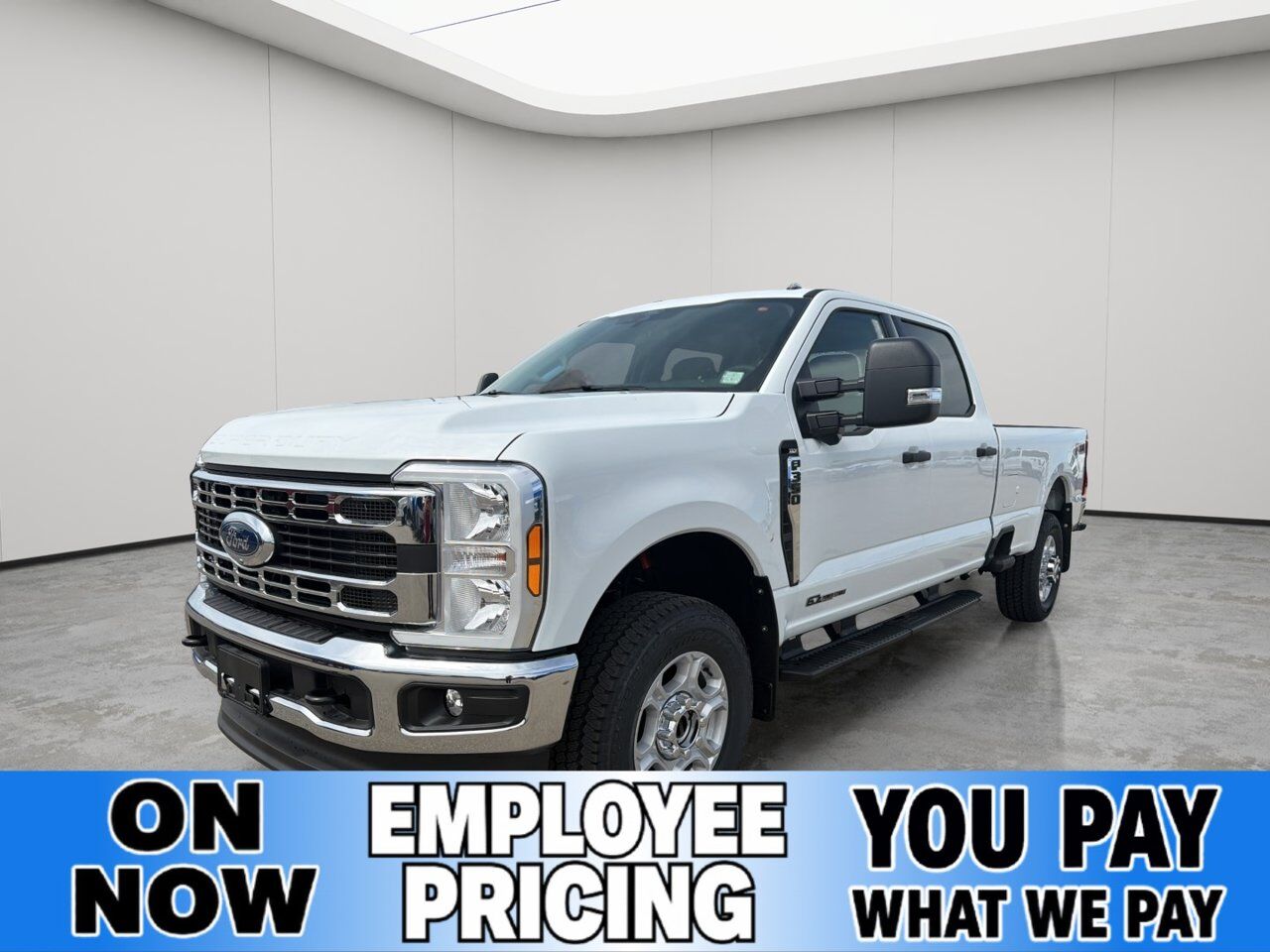 2026 Ford Super Duty F-350 SRW XLT