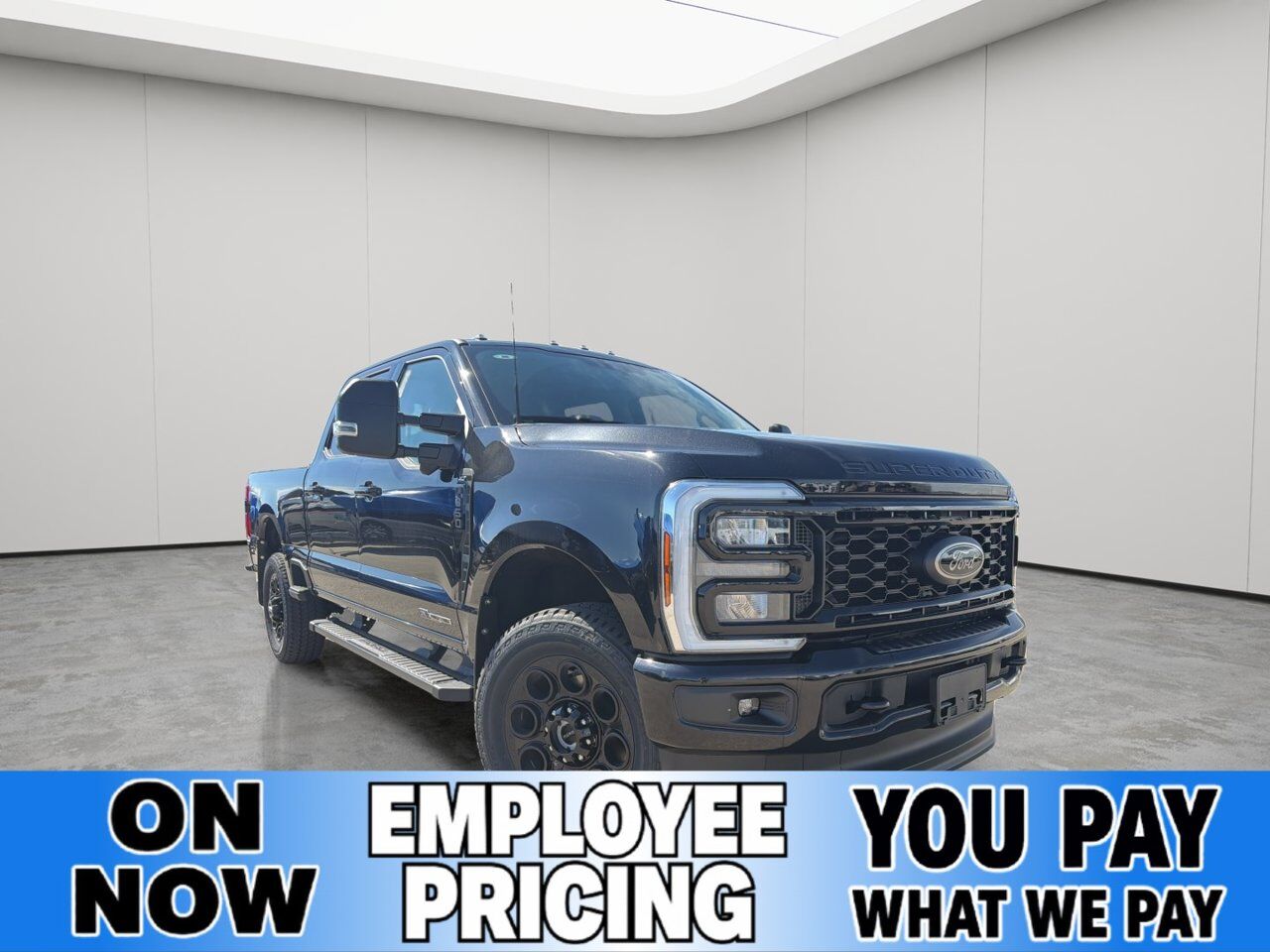 2026 Ford Super Duty F-350 SRW XLT