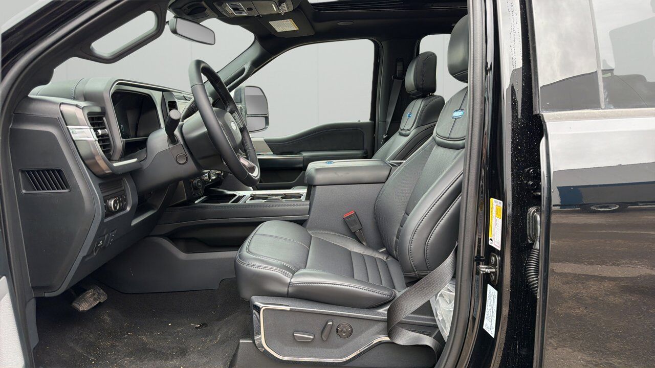 2026 Ford Super Duty F-450 DRW Sherwood Park AB
