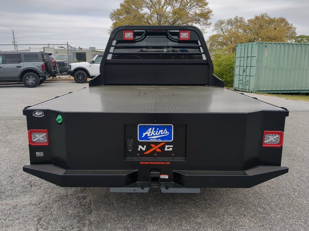 2026 Ford Super Duty F-450 DRW Flatbed Appleton WI
