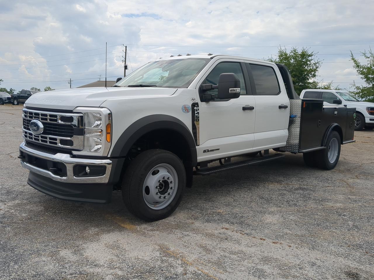 2026 Ford Super Duty F-450 DRW Flatbed Winder GA