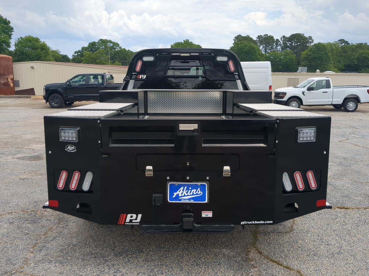 2026 Ford Super Duty F-450 DRW Flatbed Winder GA