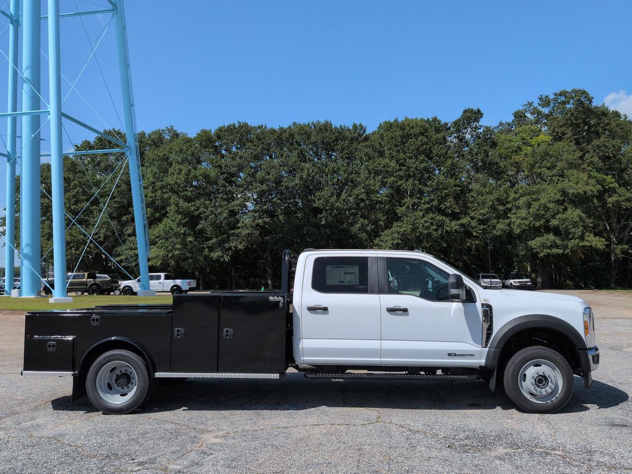 2026 Ford Super Duty F-450 DRW Flatbed Winder GA