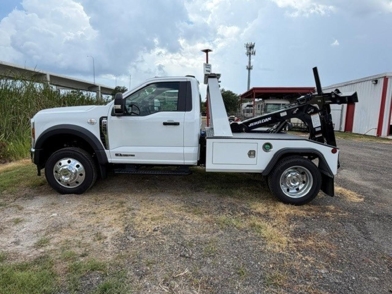 2026 Ford Super Duty F-450 DRW Jerr-Dan MPL-NGS Standard Wrecker Truck