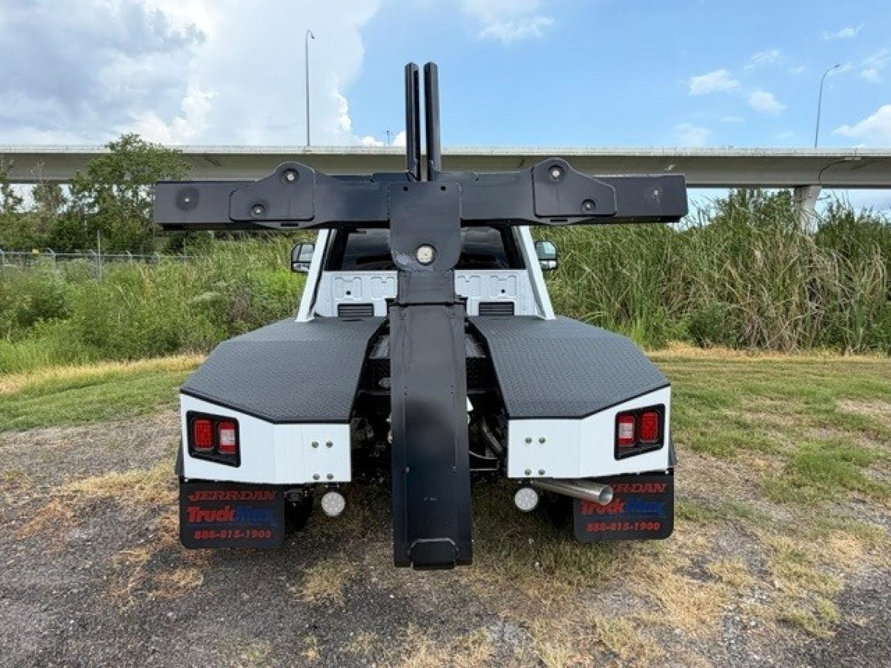 2026 Ford Super Duty F-450 DRW Jerr-Dan MPL-NGS Standard Wrecker Truck Tampa FL