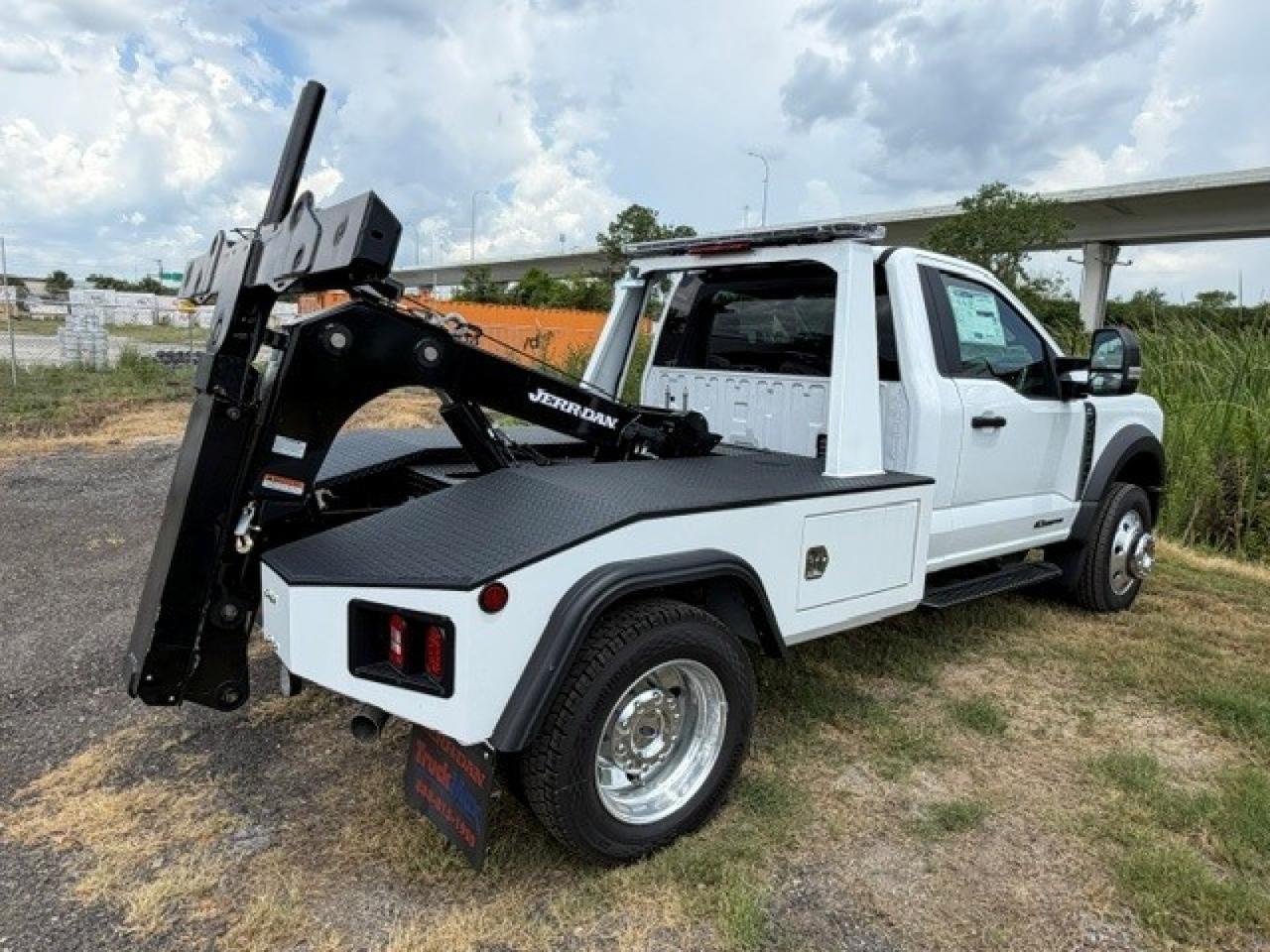 2026 Ford Super Duty F-450 DRW Jerr-Dan MPL-NGS Standard Wrecker Truck Tampa FL
