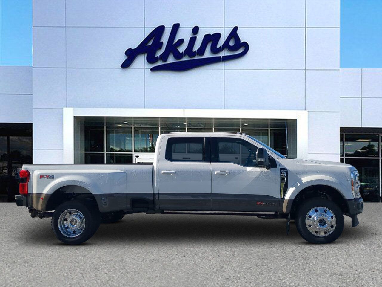 2026 Ford Super Duty F-450 DRW King Ranch Appleton WI