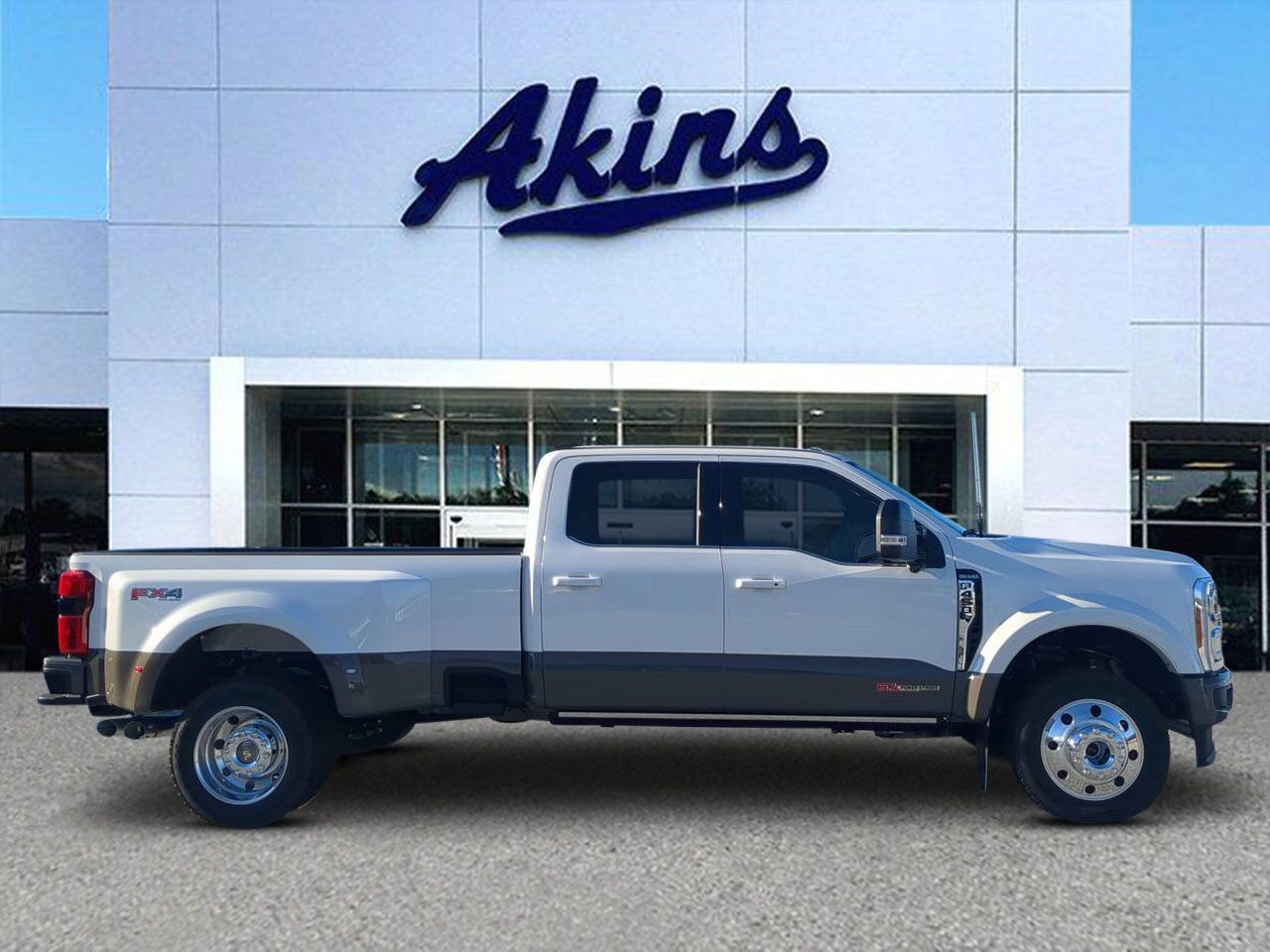 2026 Ford Super Duty F-450 DRW King Ranch