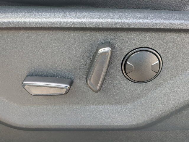 2026 Ford Super Duty F-450 DRW LARIAT Appleton WI