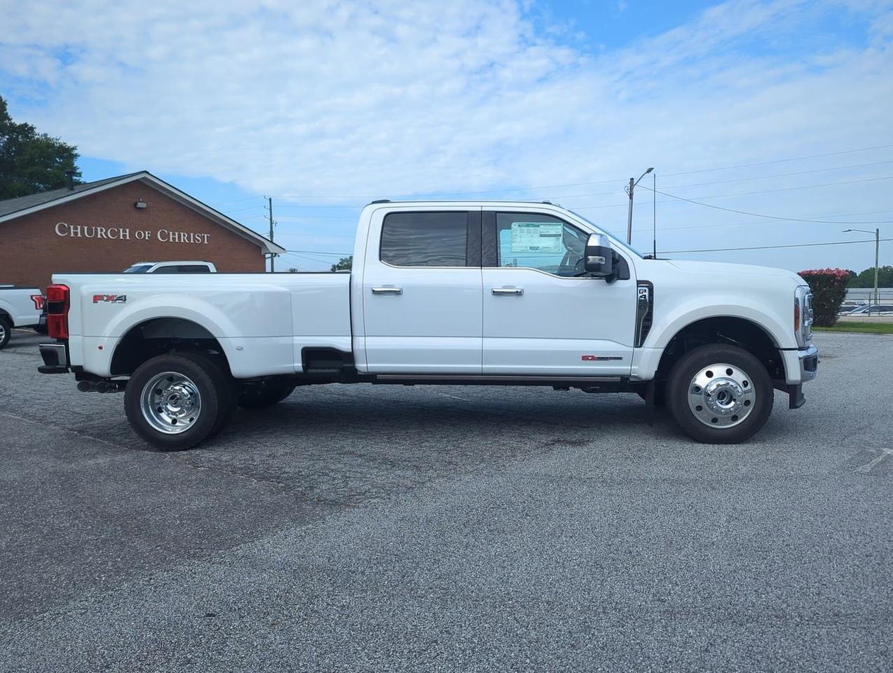 2026 Ford Super Duty F-450 DRW LARIAT Winder GA