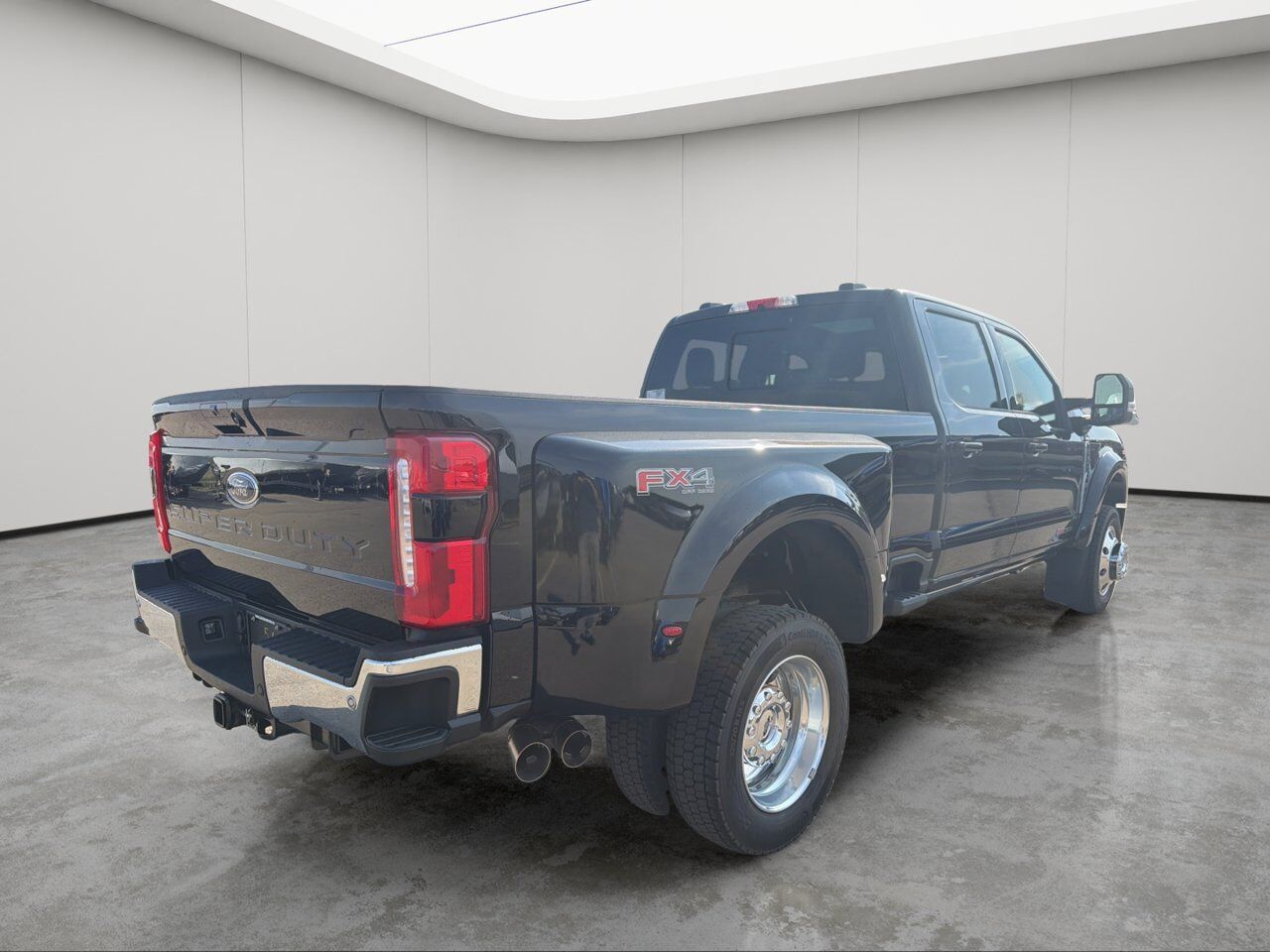 2026 Ford Super Duty F-450 DRW Lariat Sherwood Park AB