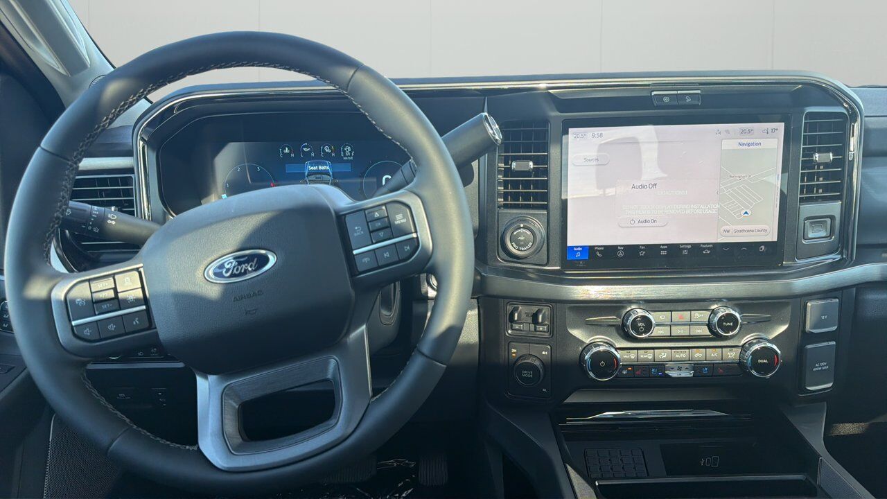 2026 Ford Super Duty F-450 DRW Lariat Sherwood Park AB