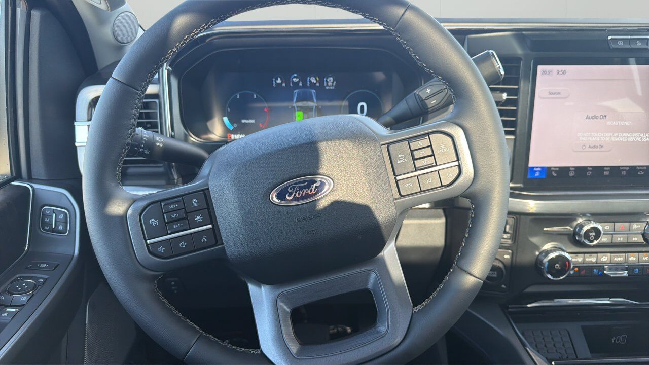 2026 Ford Super Duty F-450 DRW Lariat Sherwood Park AB