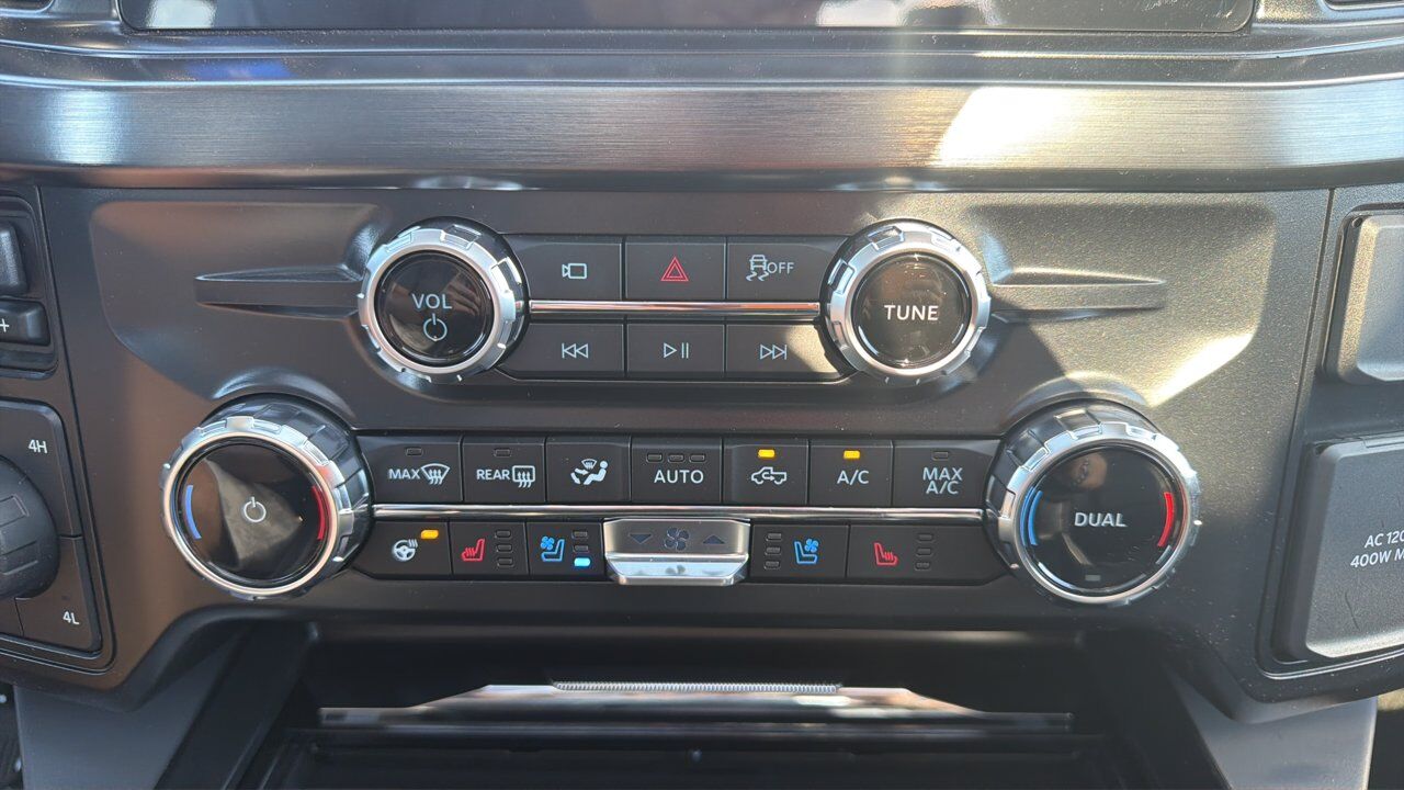 2026 Ford Super Duty F-450 DRW Lariat Sherwood Park AB