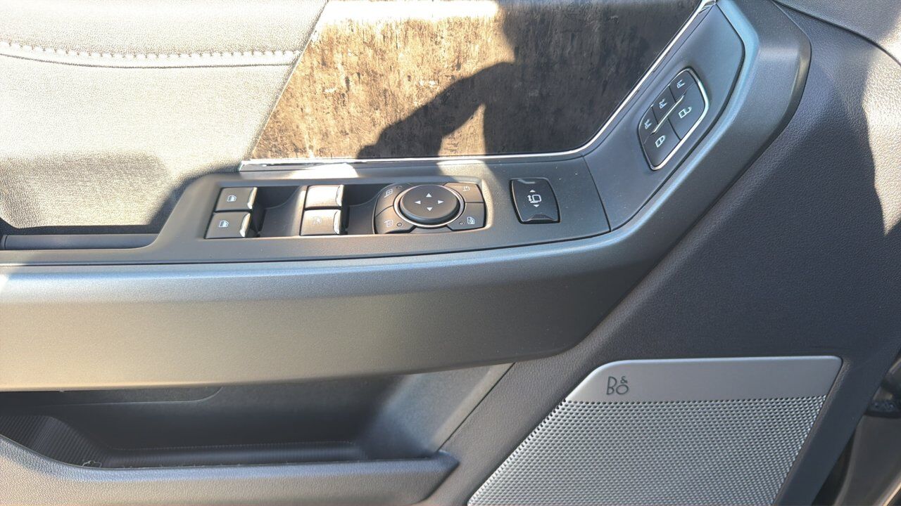 2026 Ford Super Duty F-450 DRW Lariat Sherwood Park AB