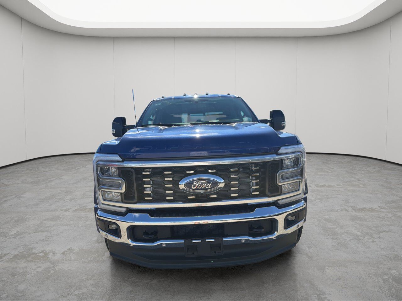 2026 Ford Super Duty F-450 DRW Lariat