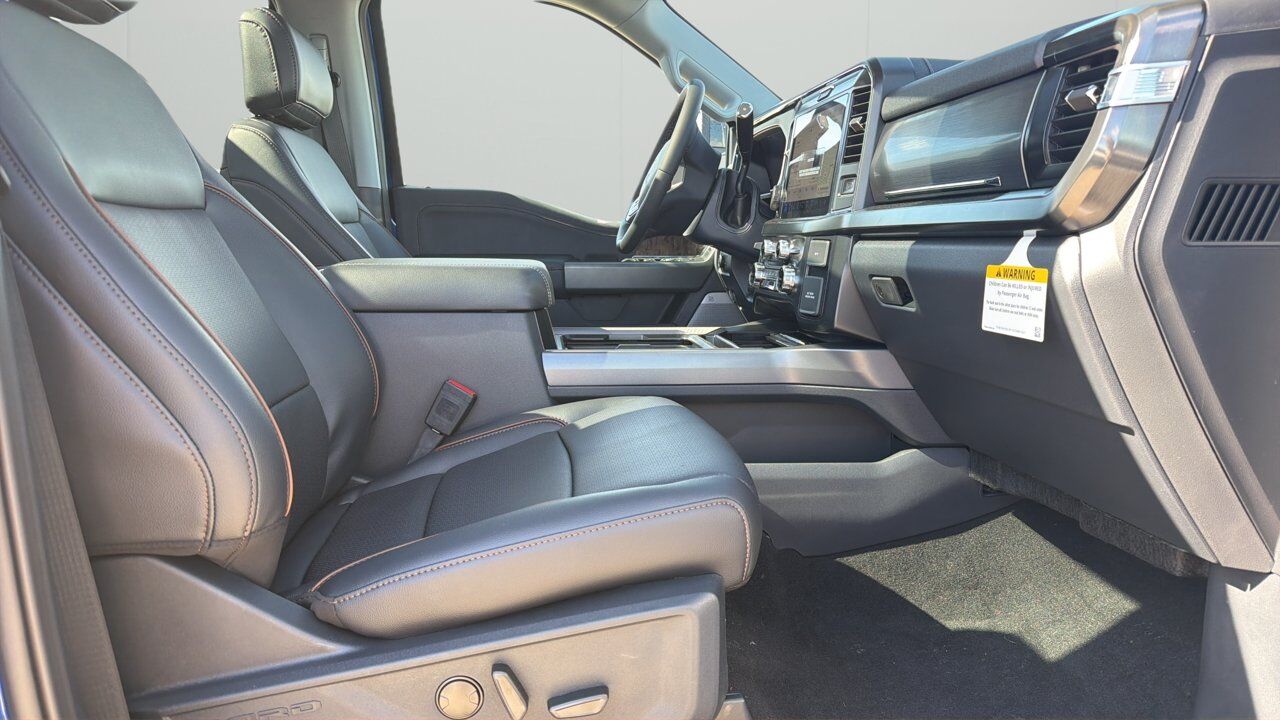 2026 Ford Super Duty F-450 DRW Lariat Sherwood Park AB