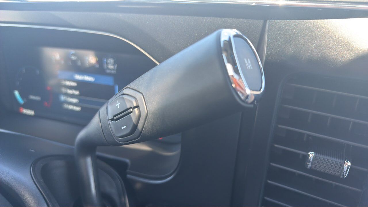 2026 Ford Super Duty F-450 DRW Lariat Sherwood Park AB