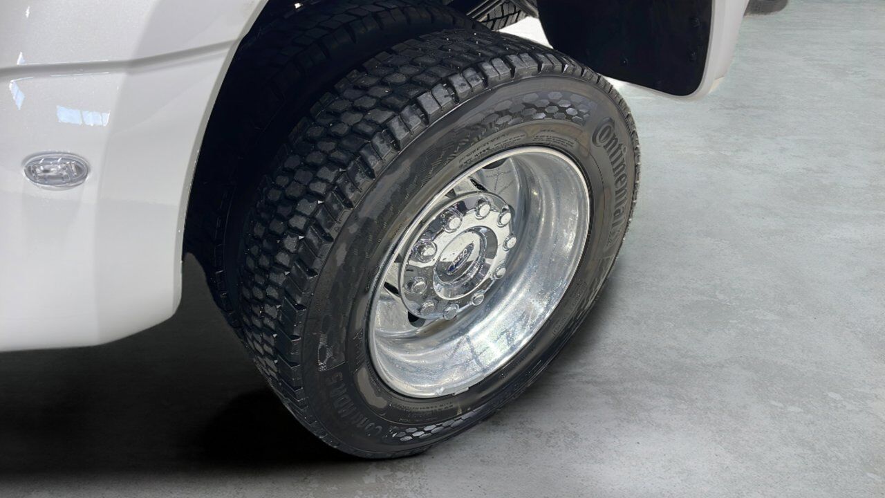 2026 Ford Super Duty F-450 DRW Lariat Sherwood Park AB