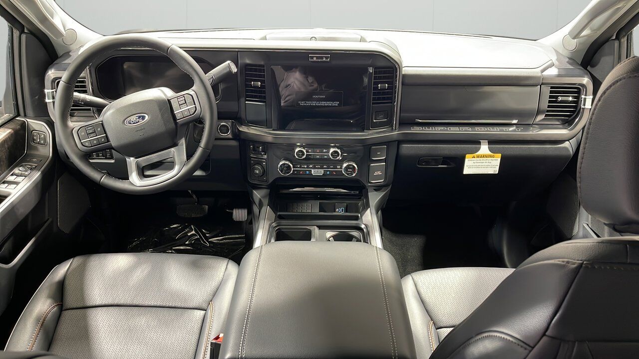 2026 Ford Super Duty F-450 DRW Lariat Sherwood Park AB