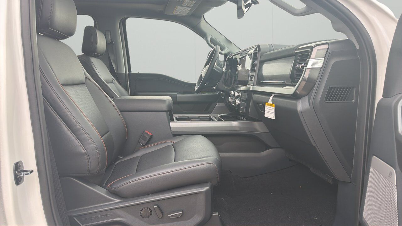 2026 Ford Super Duty F-450 DRW Lariat Sherwood Park AB