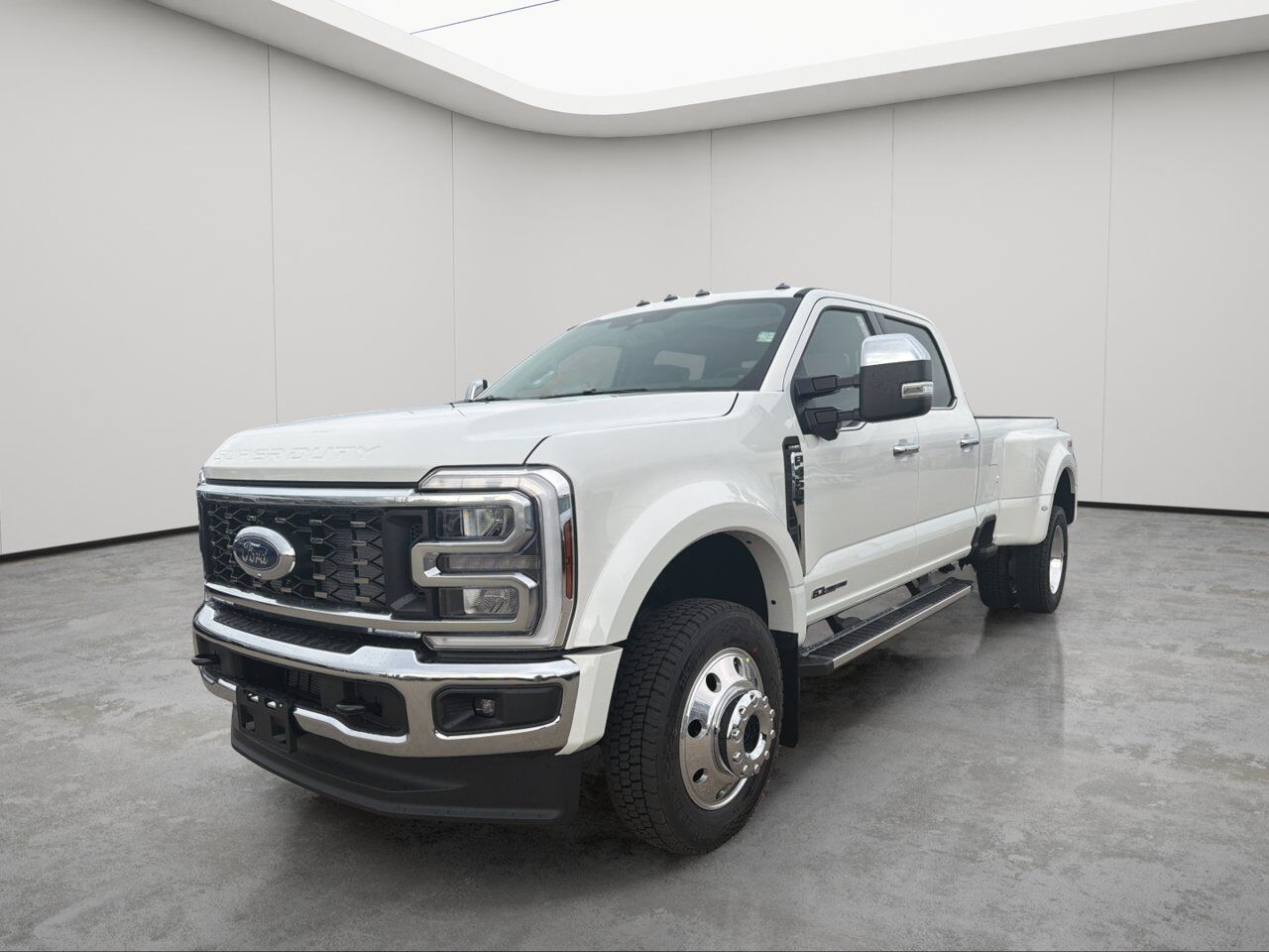 2026 Ford Super Duty F-450 DRW Lariat Sherwood Park AB