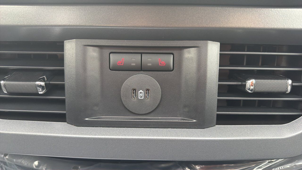 2026 Ford Super Duty F-450 DRW Lariat Sherwood Park AB