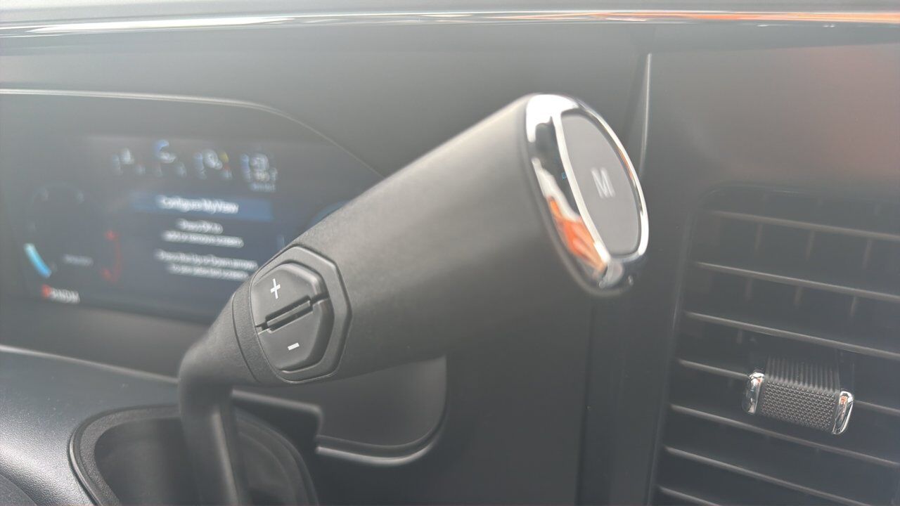 2026 Ford Super Duty F-450 DRW Lariat Sherwood Park AB