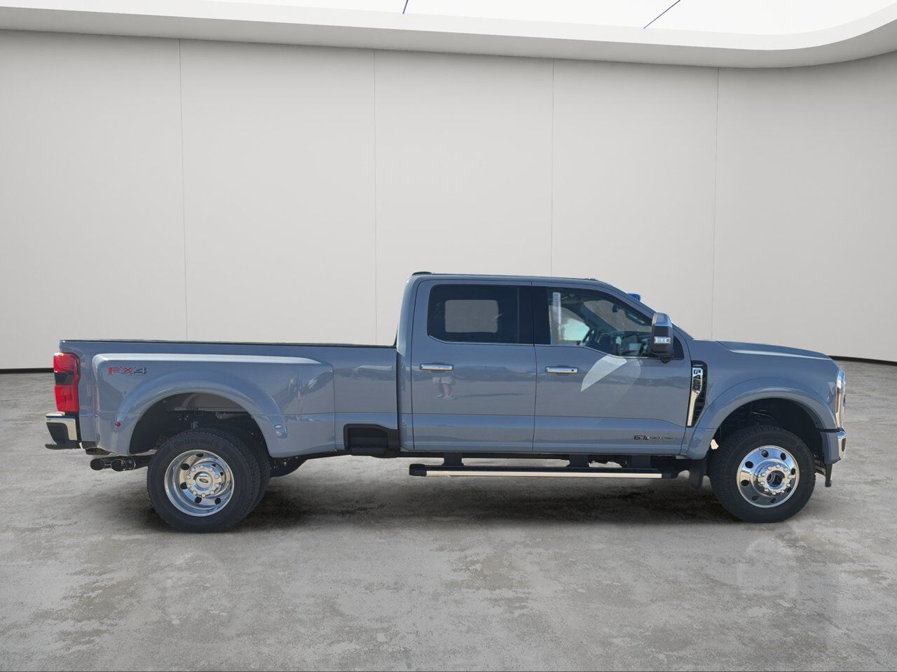 2026 Ford Super Duty F-450 DRW Lariat Sherwood Park AB