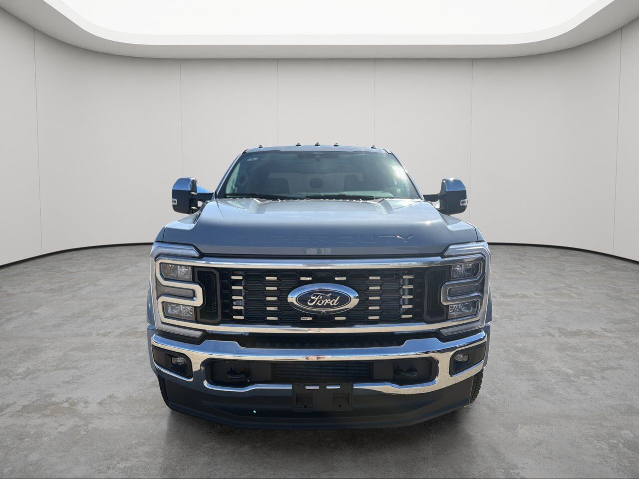 2026 Ford Super Duty F-450 DRW Lariat