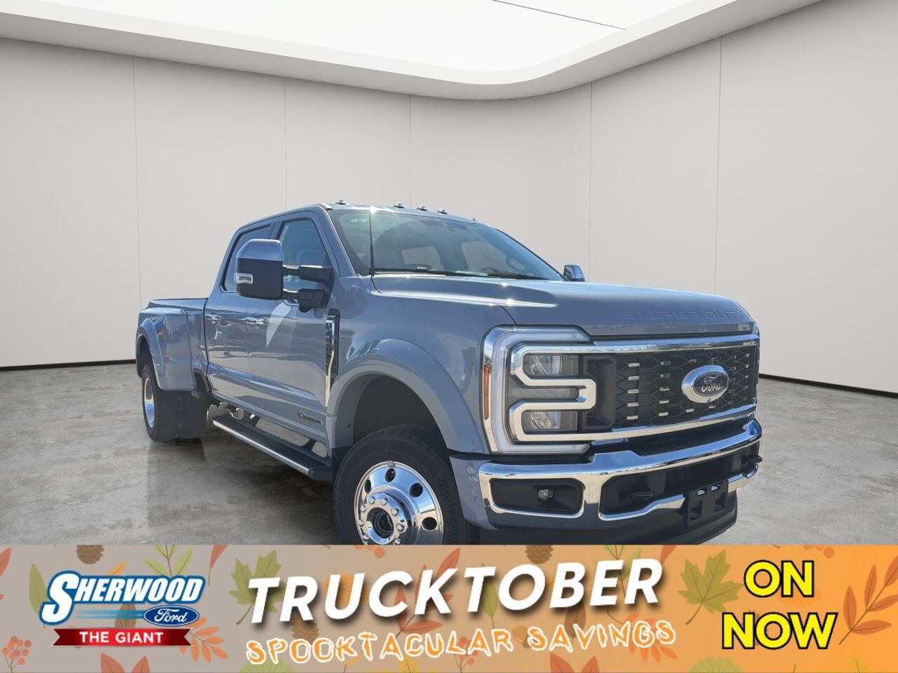 2026 Ford Super Duty F-450 DRW Lariat