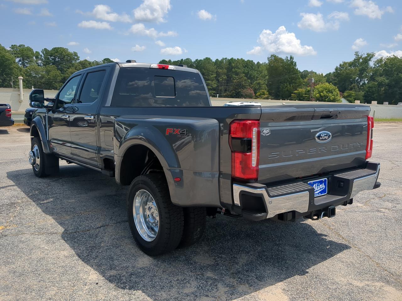 2026 Ford Super Duty F-450 DRW Lariat Winder GA