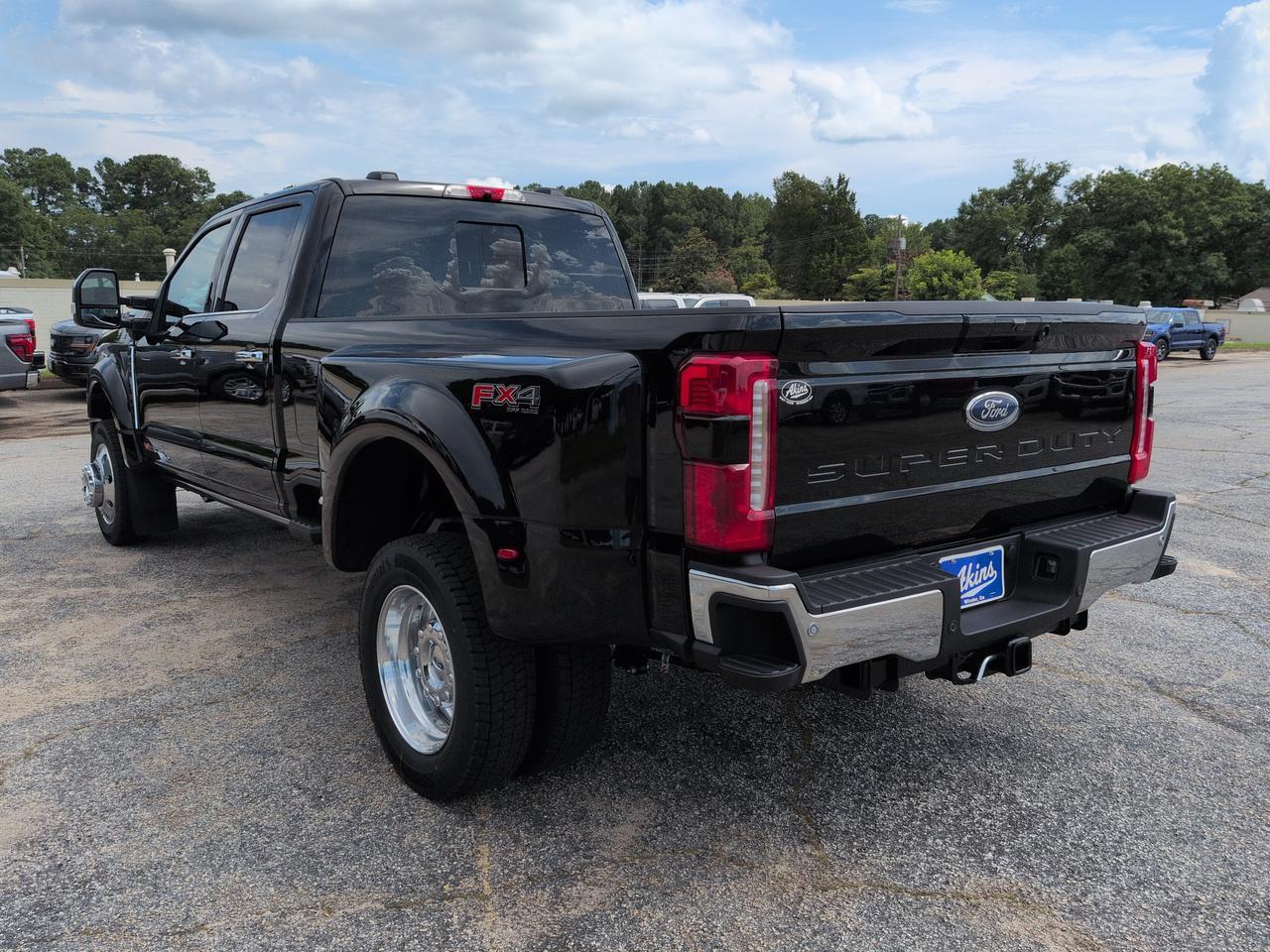 2026 Ford Super Duty F-450 DRW Lariat Winder GA