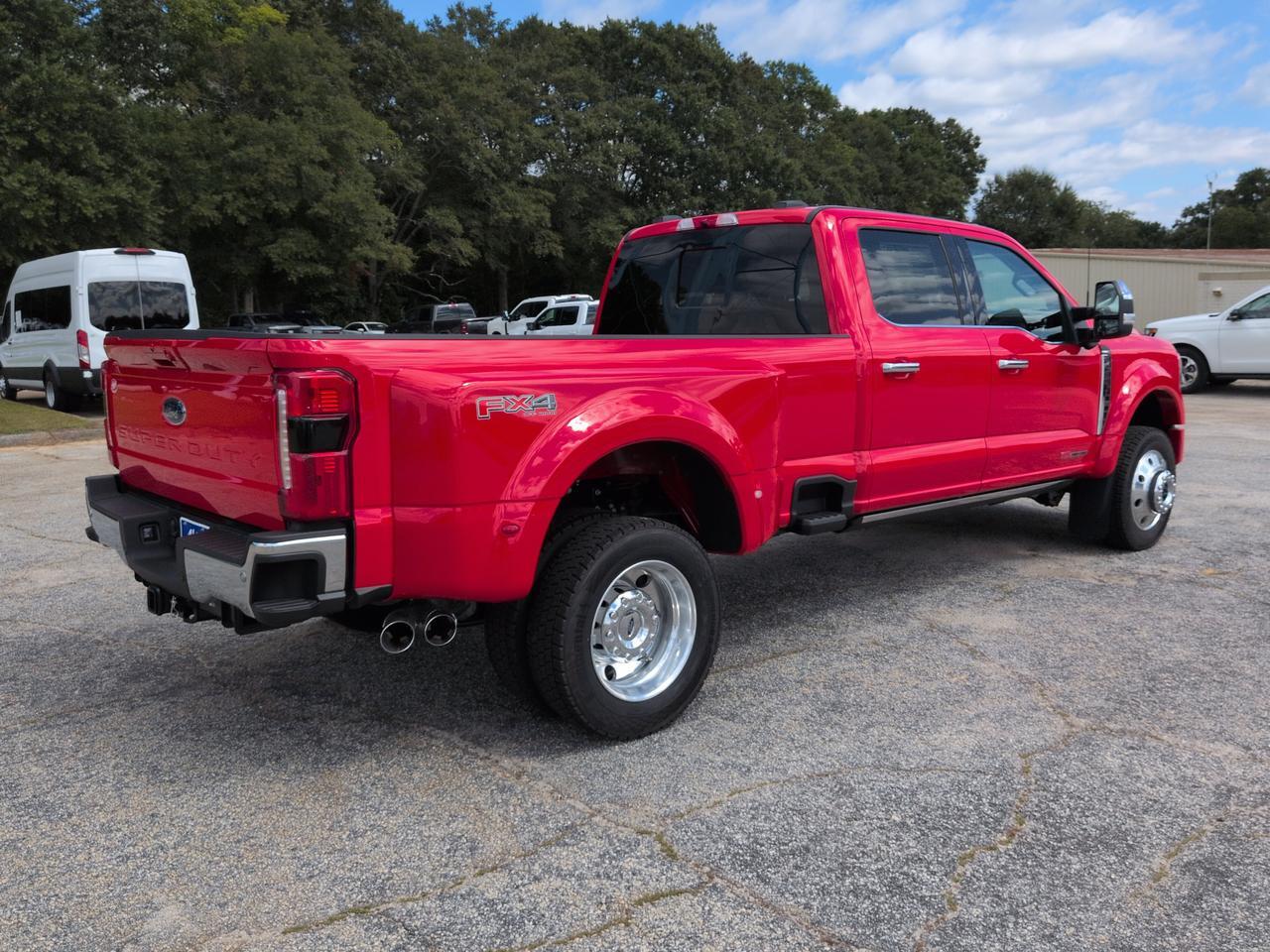 2026 Ford Super Duty F-450 DRW Lariat Winder GA