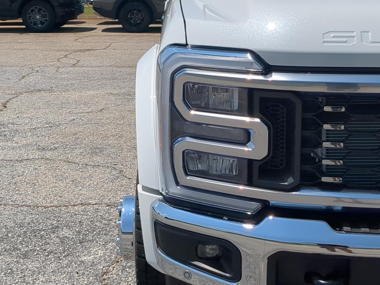 2026 Ford Super Duty F-450 DRW Lariat Winder GA