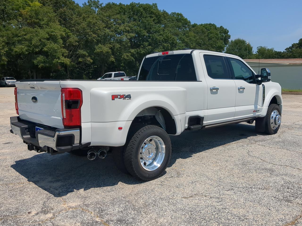 2026 Ford Super Duty F-450 DRW Lariat Winder GA