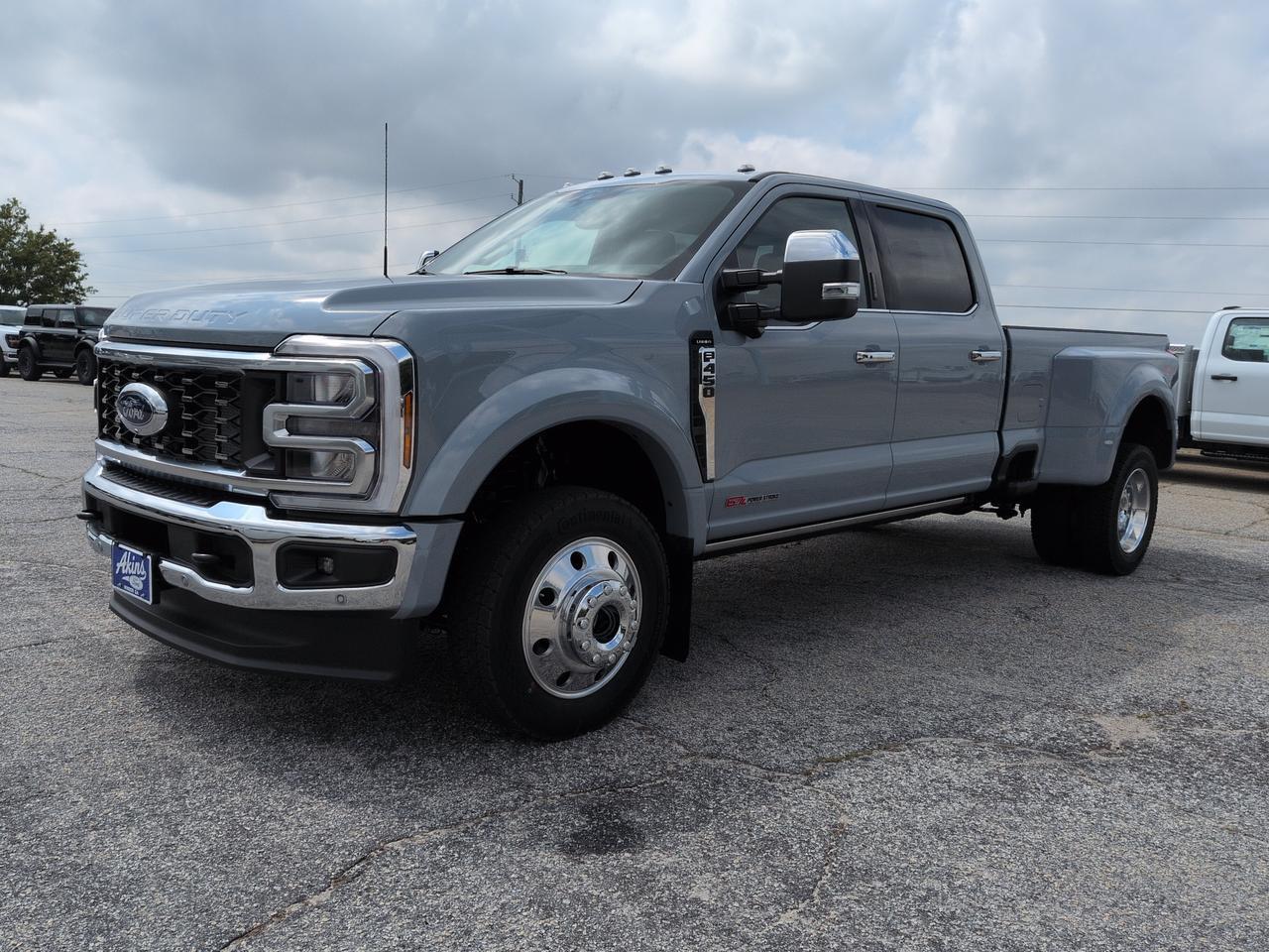 2026 Ford Super Duty F-450 DRW Lariat Winder GA