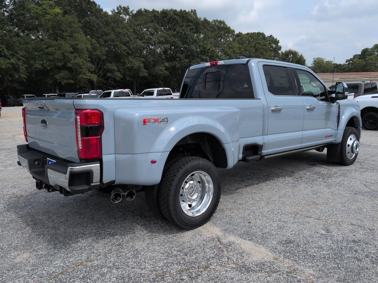 2026 Ford Super Duty F-450 DRW Lariat Winder GA