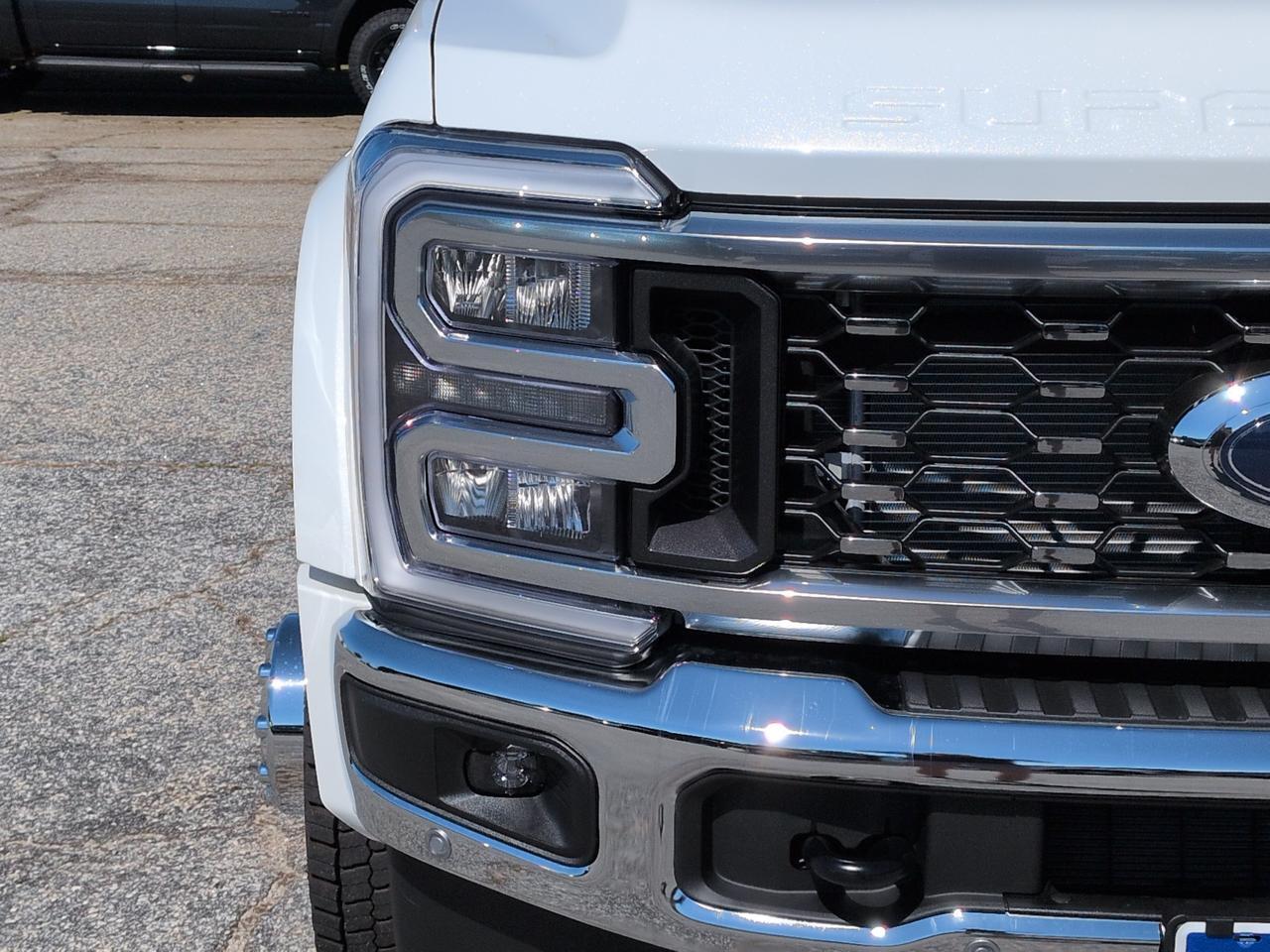 2026 Ford Super Duty F-450 DRW Lariat Winder GA